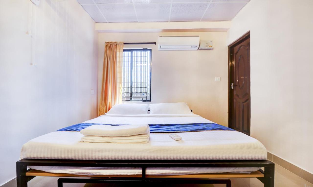 Tri-Star Presidency Cochin Hotel Kochi Kültér fotó