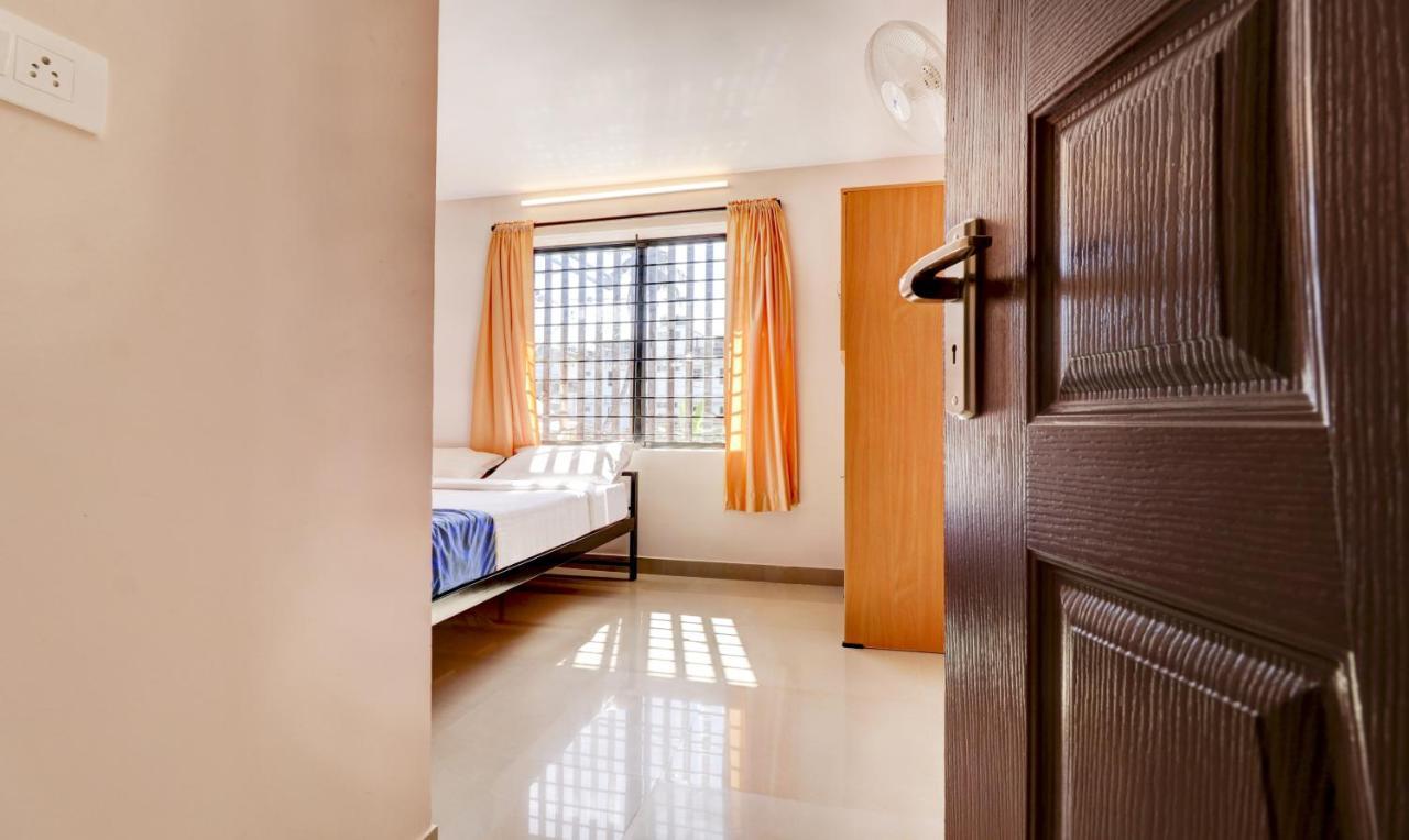 Tri-Star Presidency Cochin Hotel Kochi Kültér fotó